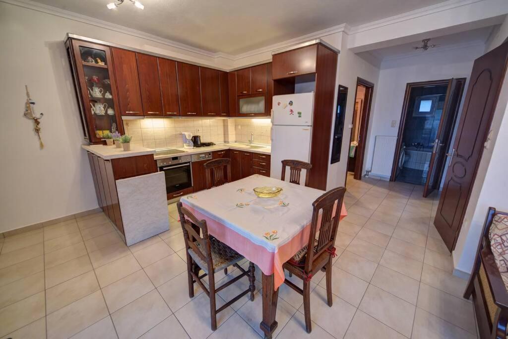 Zoe'S Apartments Nea Iraklitsa Dış mekan fotoğraf